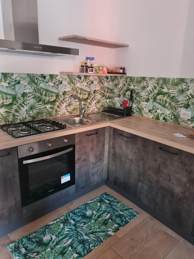 Dimora Degli Angeli Apartamento LʼAquila Exterior foto